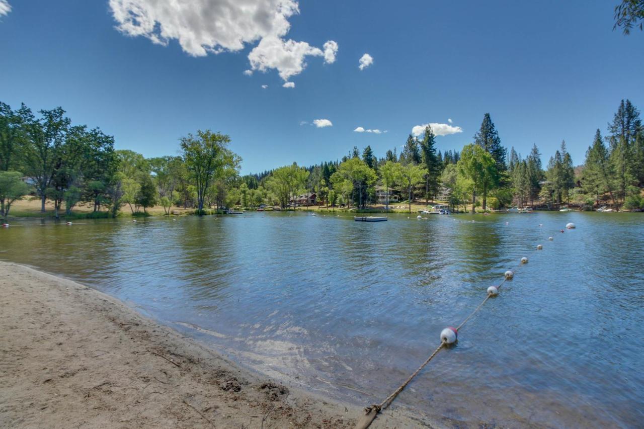 Lake Lodge Beach グローヴランド エクステリア 写真